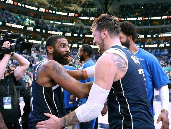 面对绿军联盟最强三分火力 独行侠防守再迎挑战