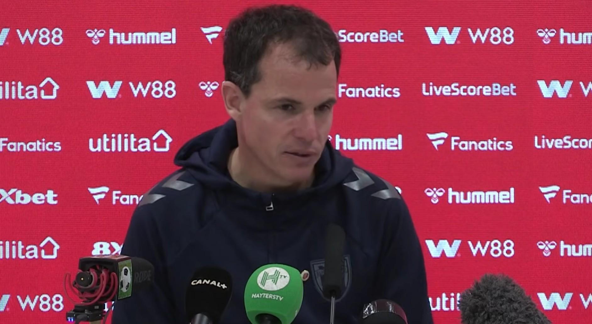 桑德兰主帅勒布里斯：扎卡因脚踝受伤缺战阿森纳